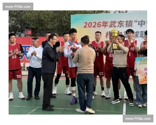 日B联赛新赛季激烈开战 各队竞争愈发白热化 球迷期待精彩纷呈的赛事表现